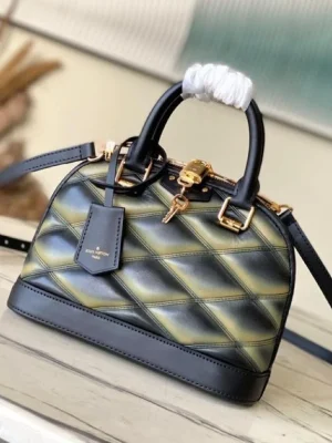 Louis Vuitton Alma BB
