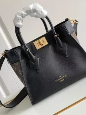Louis Vuitton Mahina PM