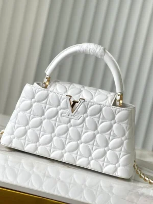 Louis Vuitton Capucines East