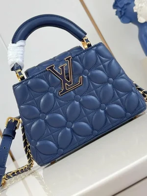 Louis Vuitton Capucines Handle