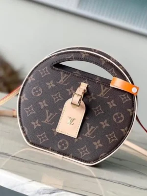 Louis Vuitton Petite Chapeau
