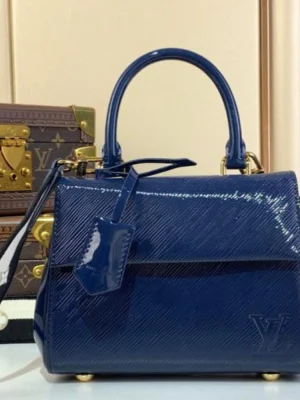 Louis Vuitton Cluny Monogram