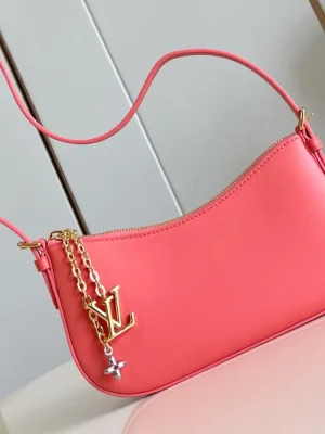 Louis Vuitton Pochette Bloom