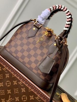 Louis Vuitton Alma BB