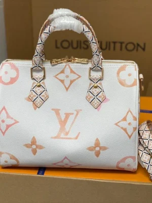 Louis Vuitton Speedy Bandoulière