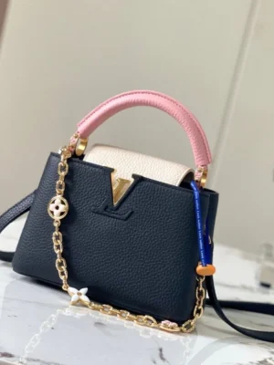 Louis Vuitton Capucines Handle