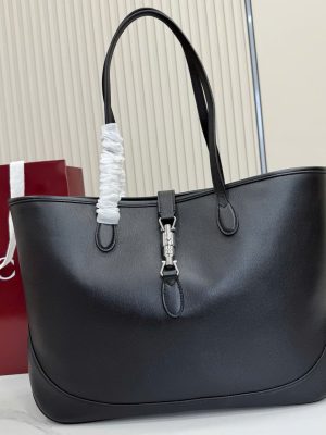 Gucci GG Jackie Tote