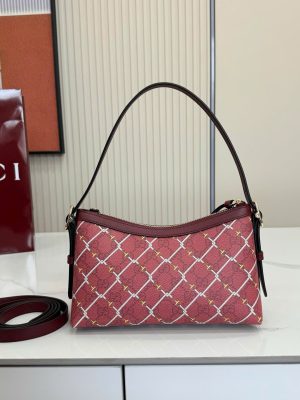 Gucci GG Emblem Handle