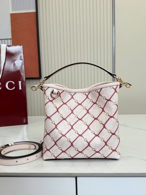 Gucci GG Emblem Buckets