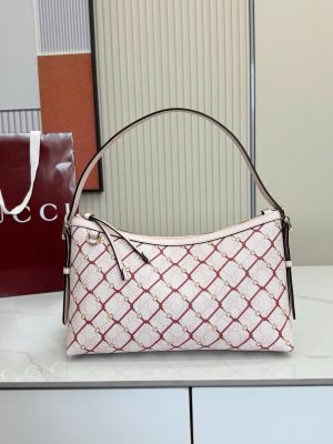 Gucci GG Emblem Handle