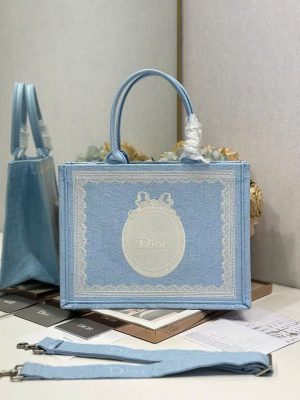Dior Book Tote Dioramour