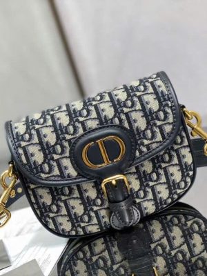 Dior Bobby 30 Montaigne's