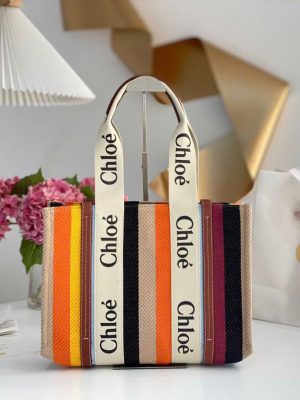 Chloé Woody Tote Bags