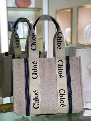 Chloé Woody Tote Bags