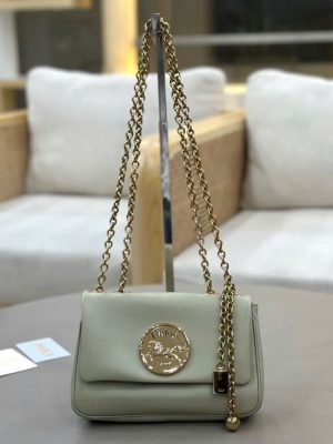 Chloé Heritages Shoulder Bags