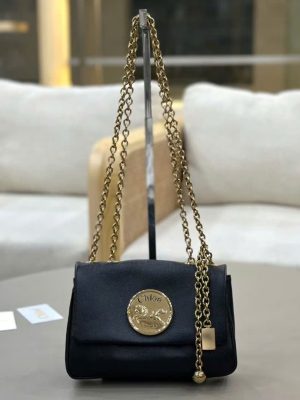 Chloé Heritages Shoulder Bags