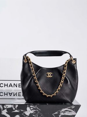 Chanel Coco Hobo Deviconcia