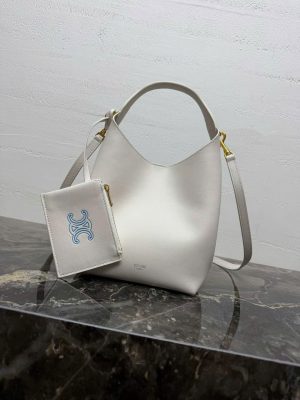 Celine Hobo In Supple