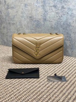 Saint Laurent YSL Loulou