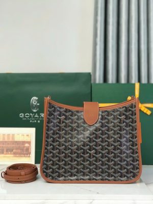 Goyard Musette Shoulder Bags