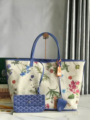 Goyard Saint Louis Tote Bags