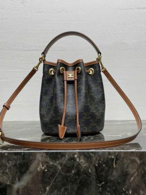 Celine Triomphe Clara Bucket
