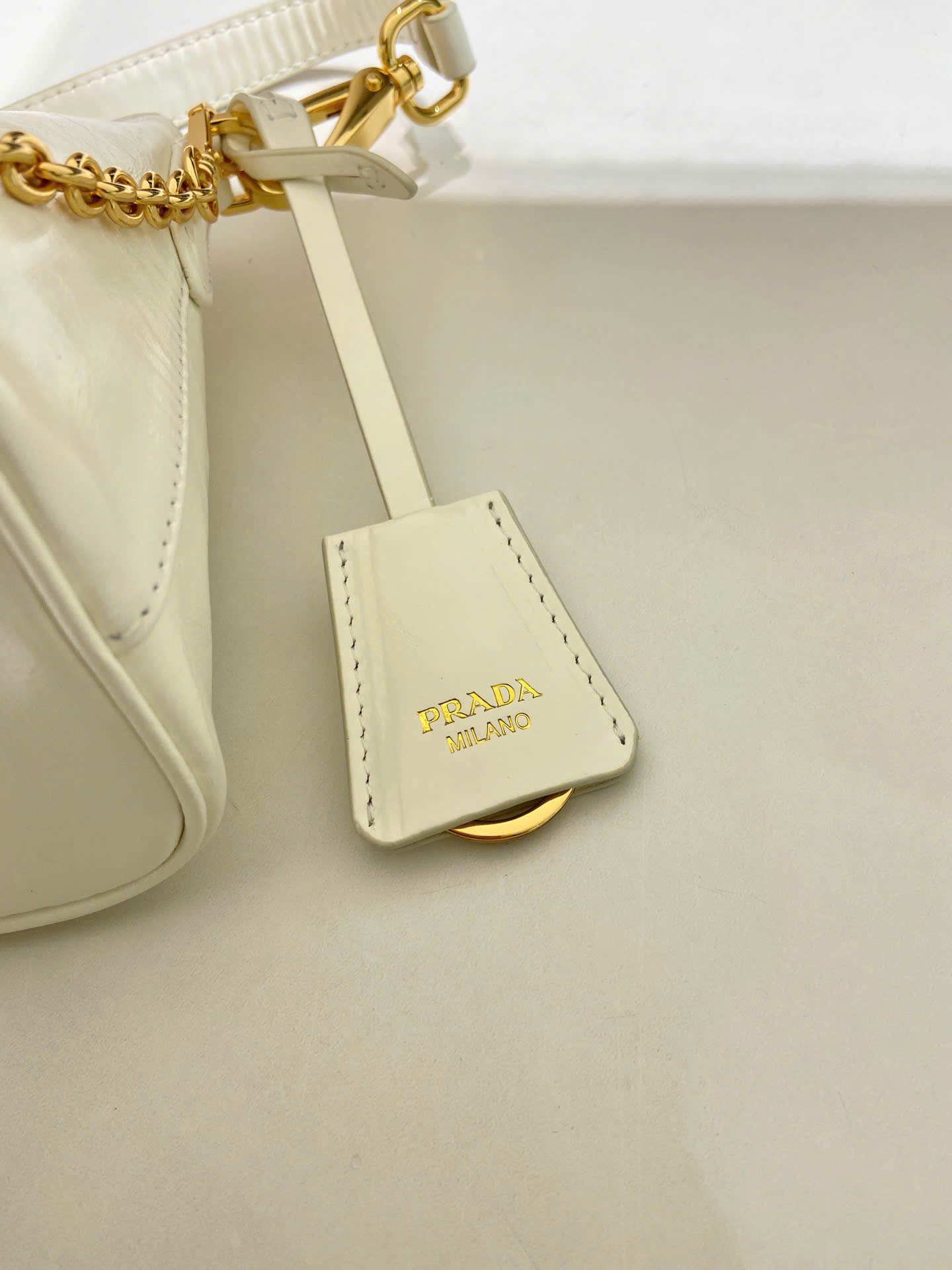 Prada Re-Edition Patent Shoulder Bag 1B305 - Image 4