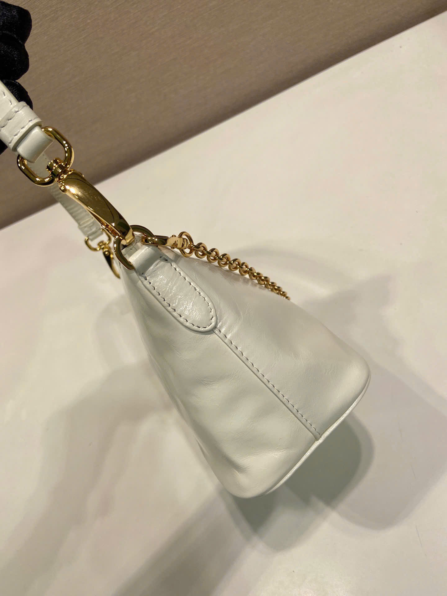 Prada Re-Edition Patent Shoulder Bag 1B305 - Image 6