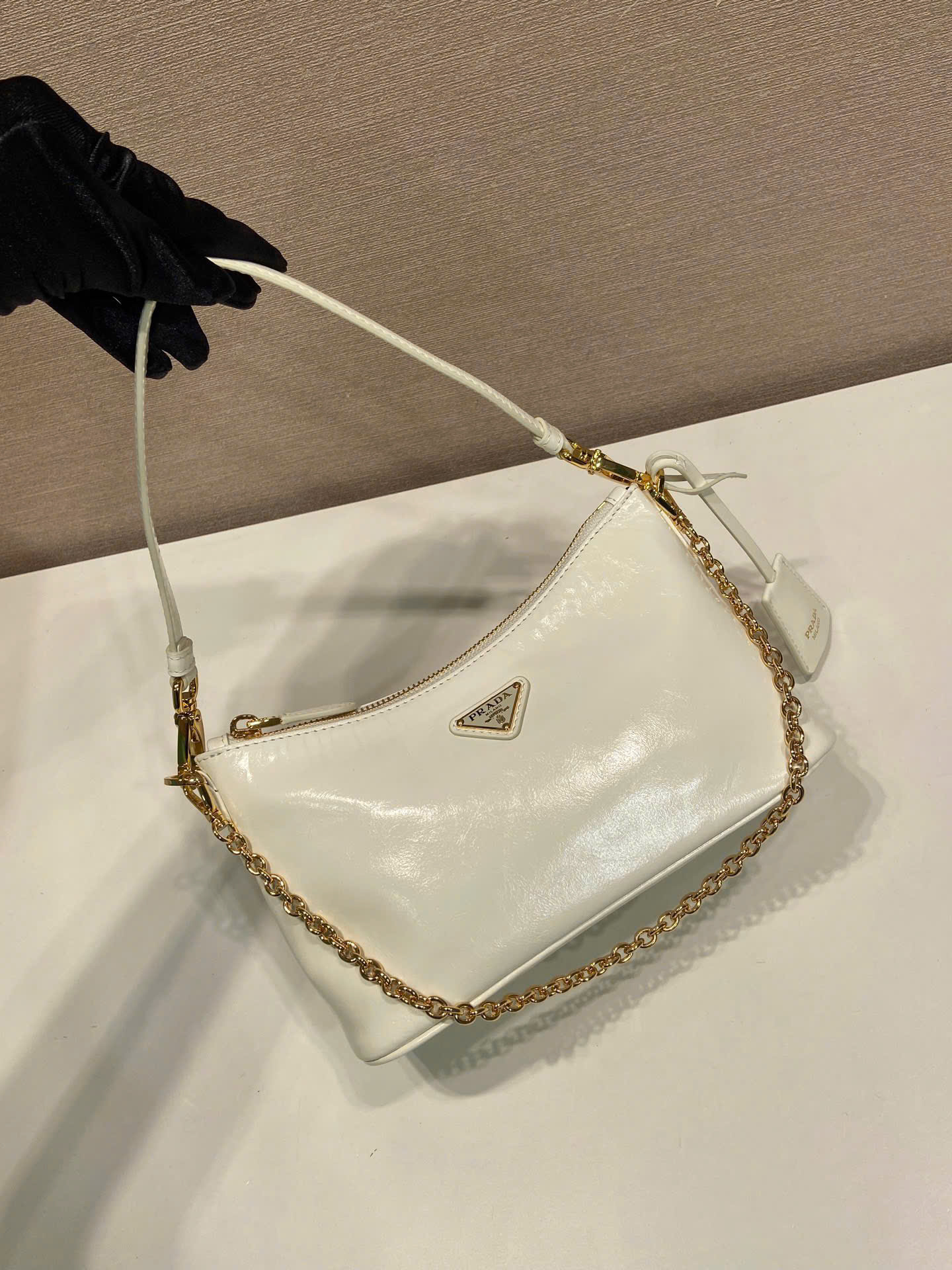 Prada Re-Edition Patent Shoulder Bag 1B305 - Image 8
