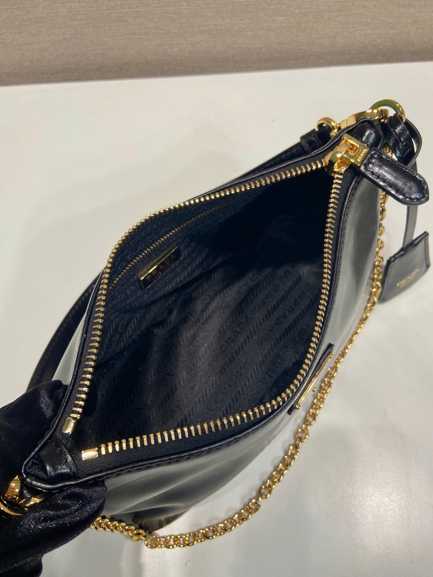 Prada Re-Edition Patent Shoulder Bag 1B305 - Image 3