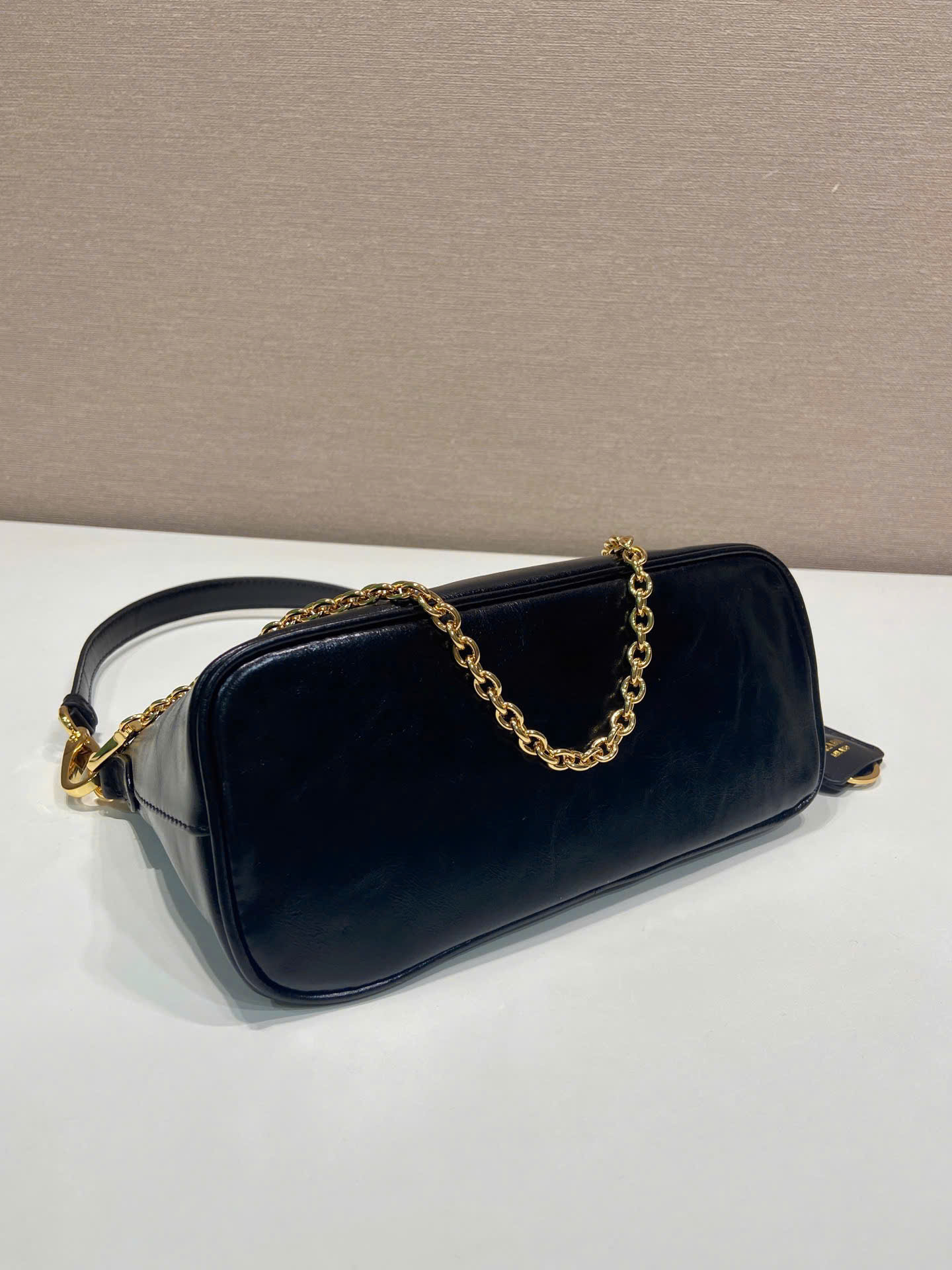 Prada Re-Edition Patent Shoulder Bag 1B305 - Image 5