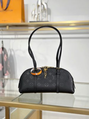 Louis Vuitton Squire East-West