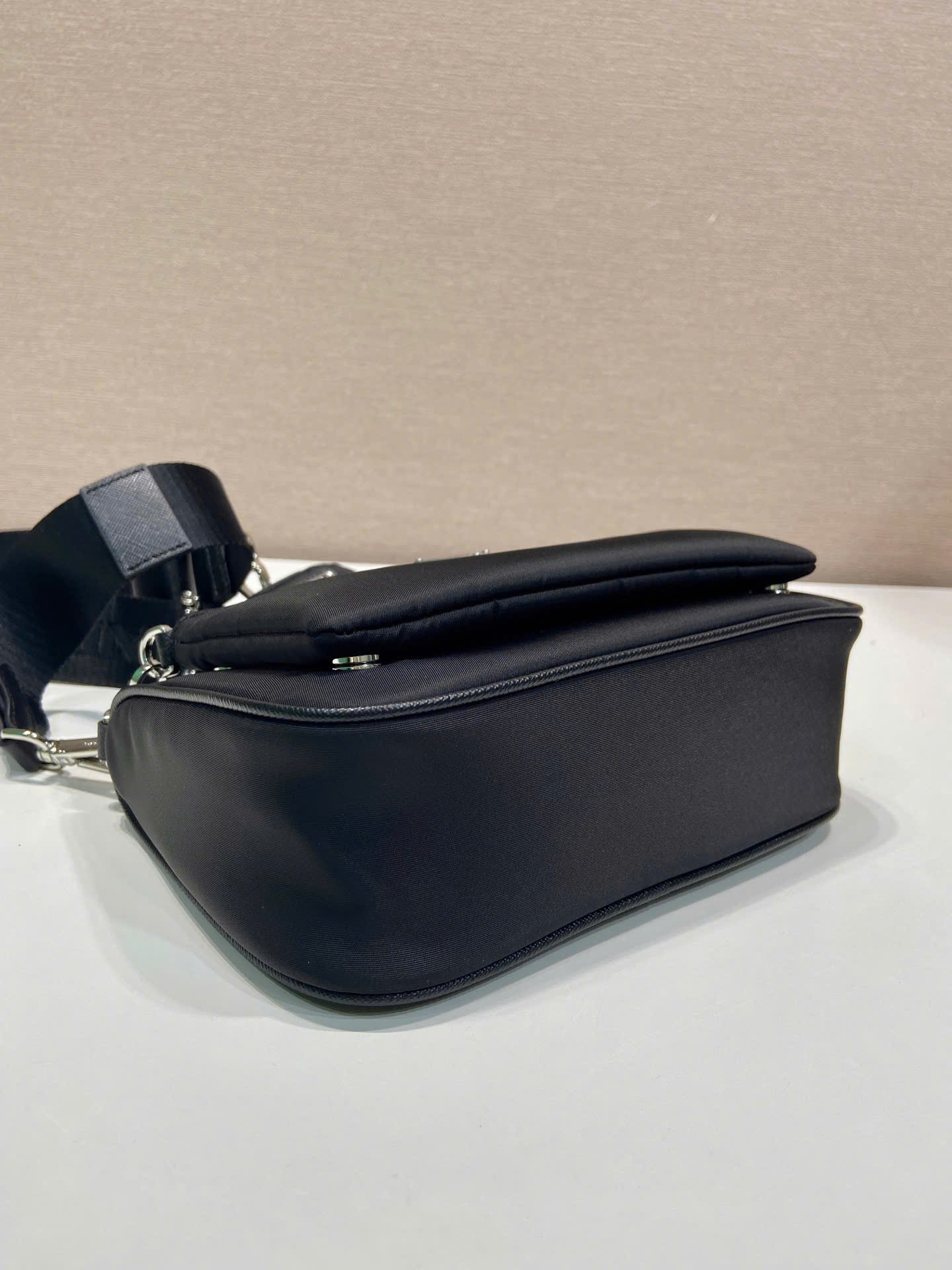 Prada Re-Edition Multi Pouch Nylon Shoulder Bag 1BH230 - Image 5