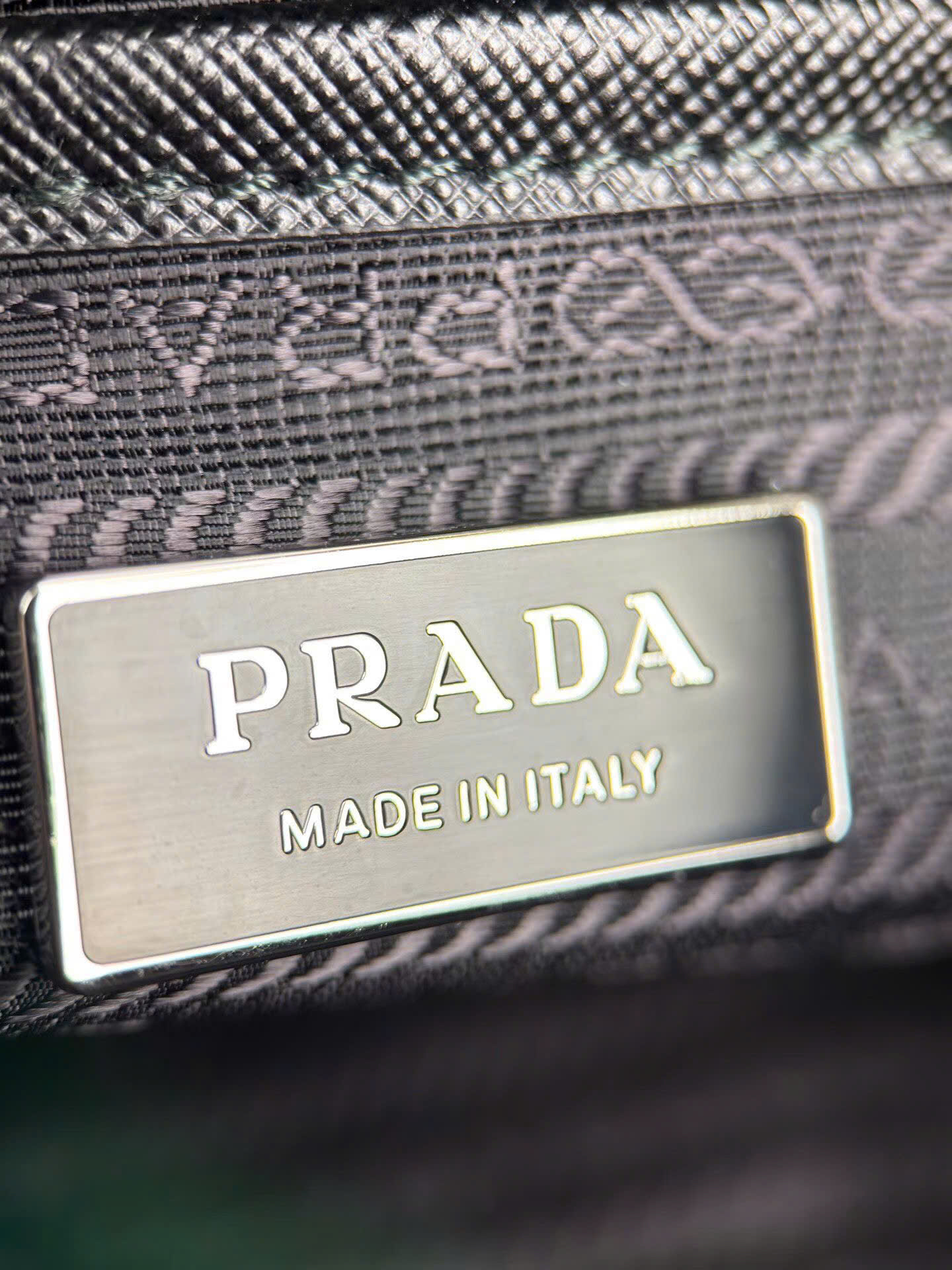 Prada Saffiano Re-Nylon Shoulder Bag 1BC421 - Image 3