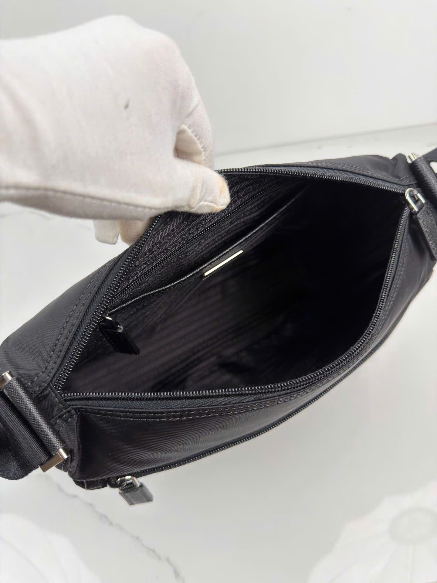 Prada Saffiano Re-Nylon Shoulder Bag 1BC421 - Image 5