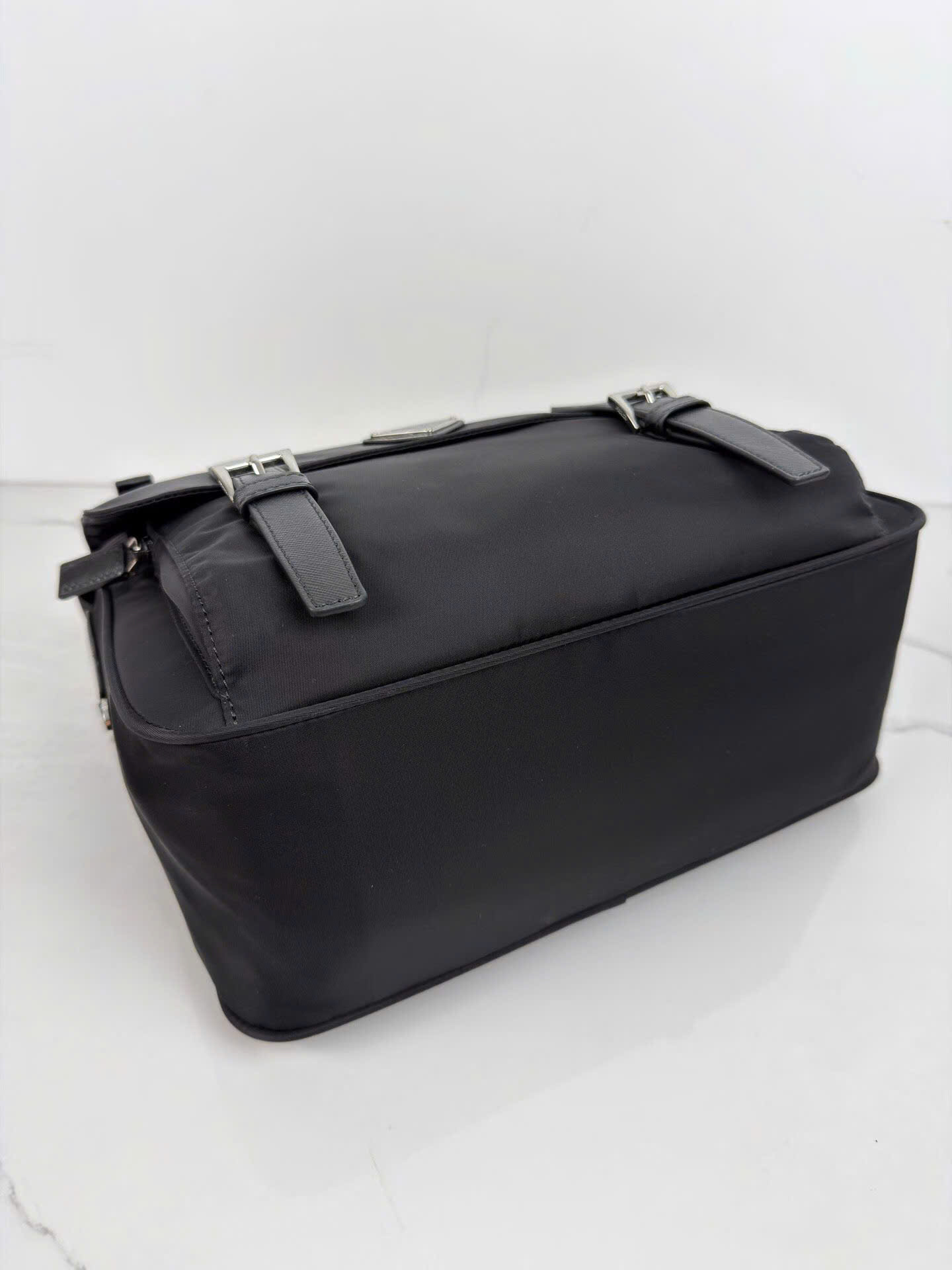Prada Saffiano Re-Nylon Shoulder Bag BT0953 - Image 6