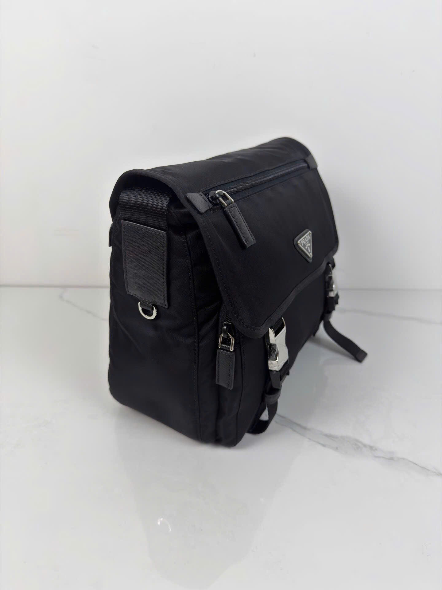 Prada Saffiano Re-Nylon Shoulder Bag BD953 - Image 9