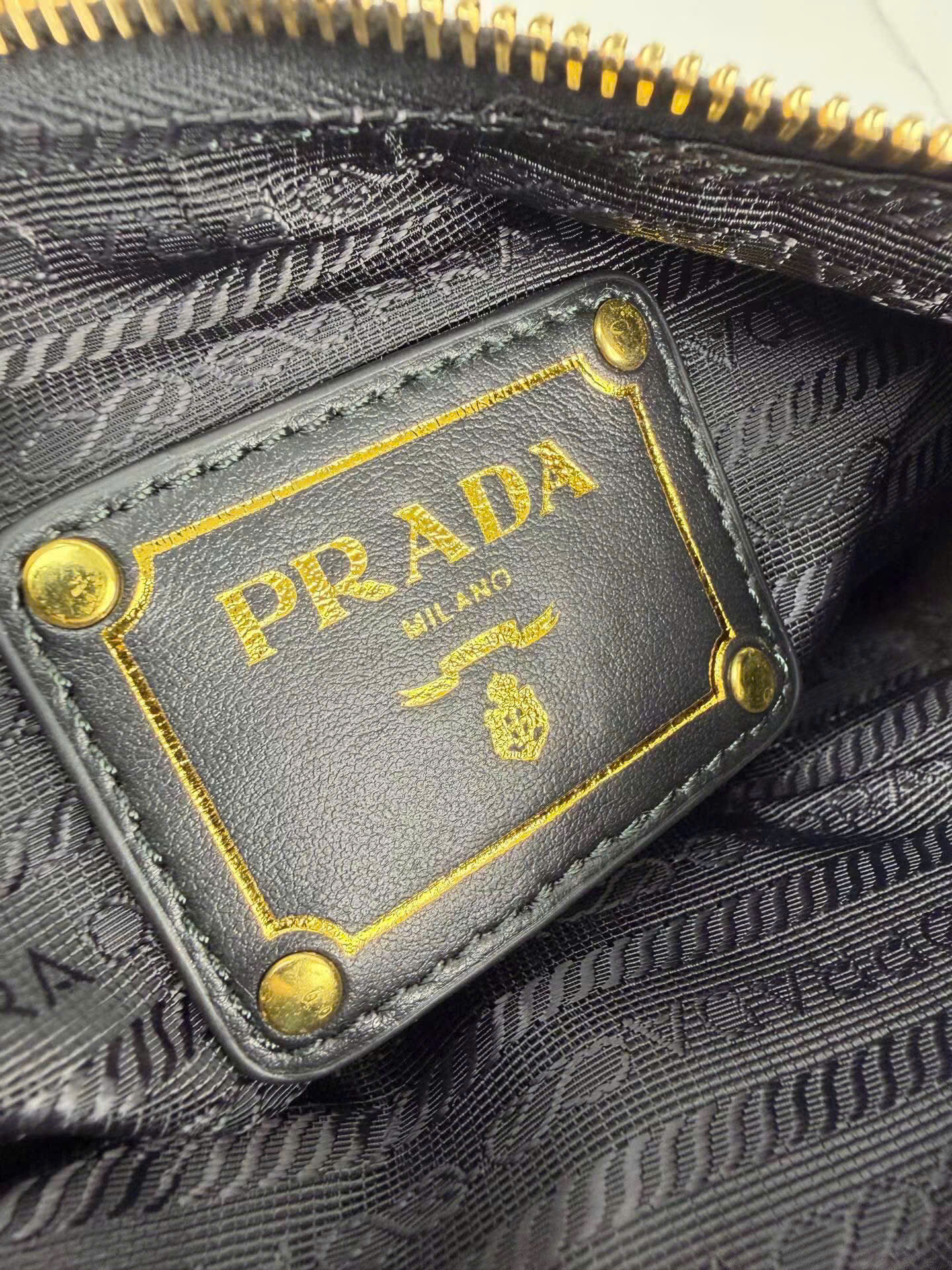Prada Saffiano Re-Nylon Bag IN1413 - Image 2