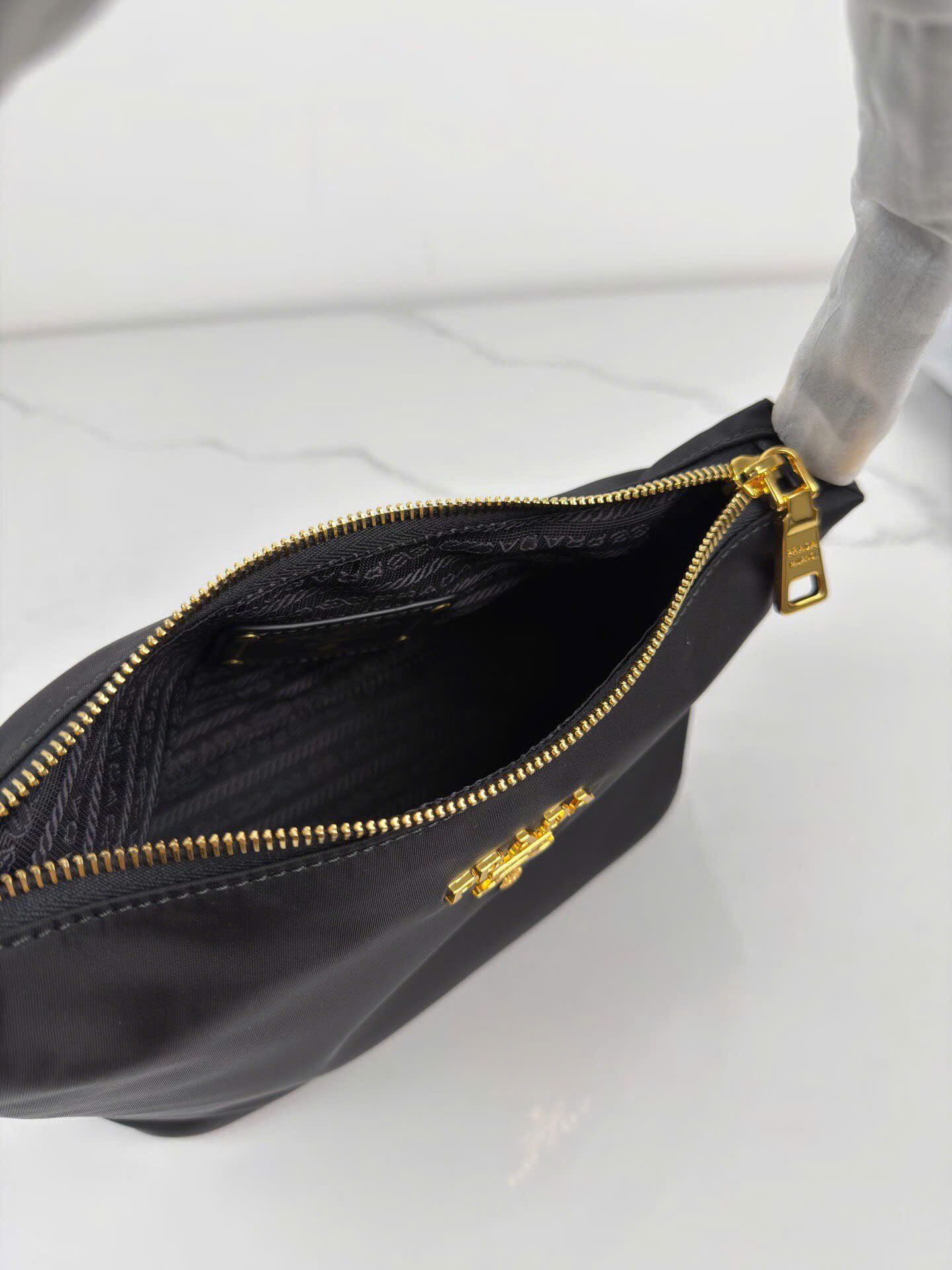 Prada Saffiano Re-Nylon Bag IN1413 - Image 3