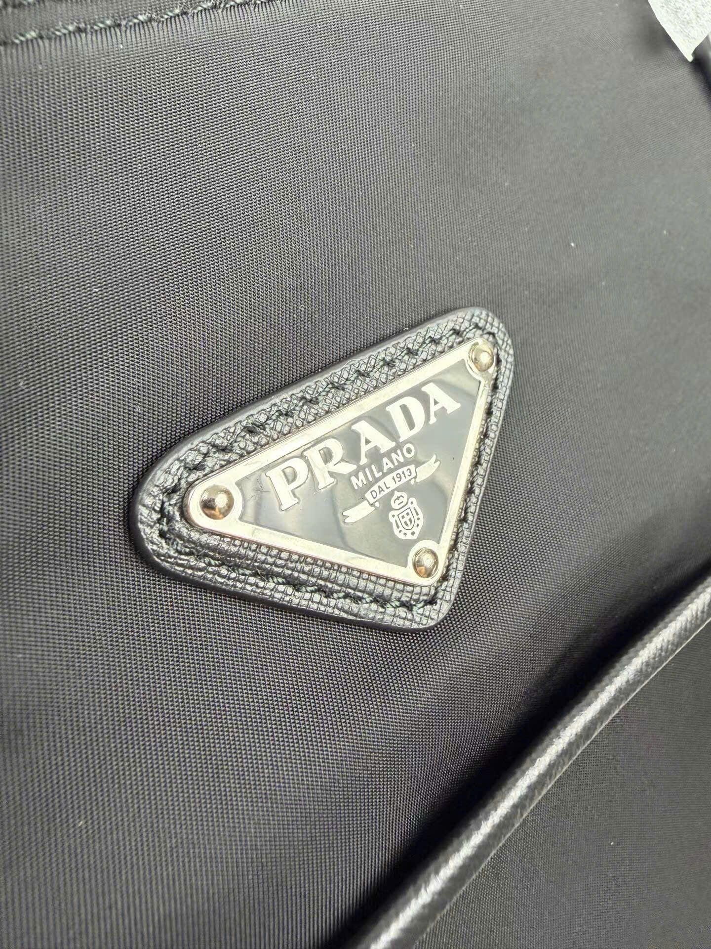 Prada Saffiano Re-Nylon Tote Bag 1BG052 - Image 3