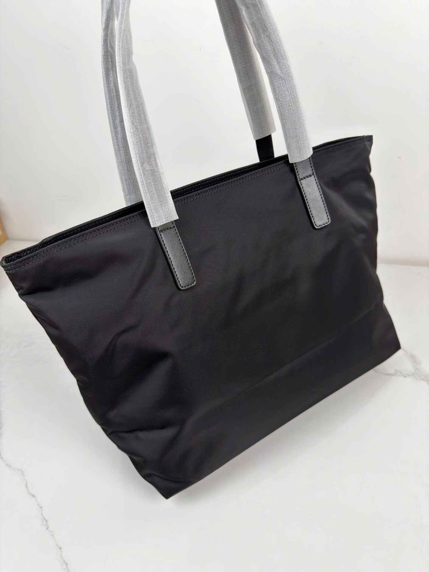 Prada Saffiano Re-Nylon Tote Bag 1BG052 - Image 8