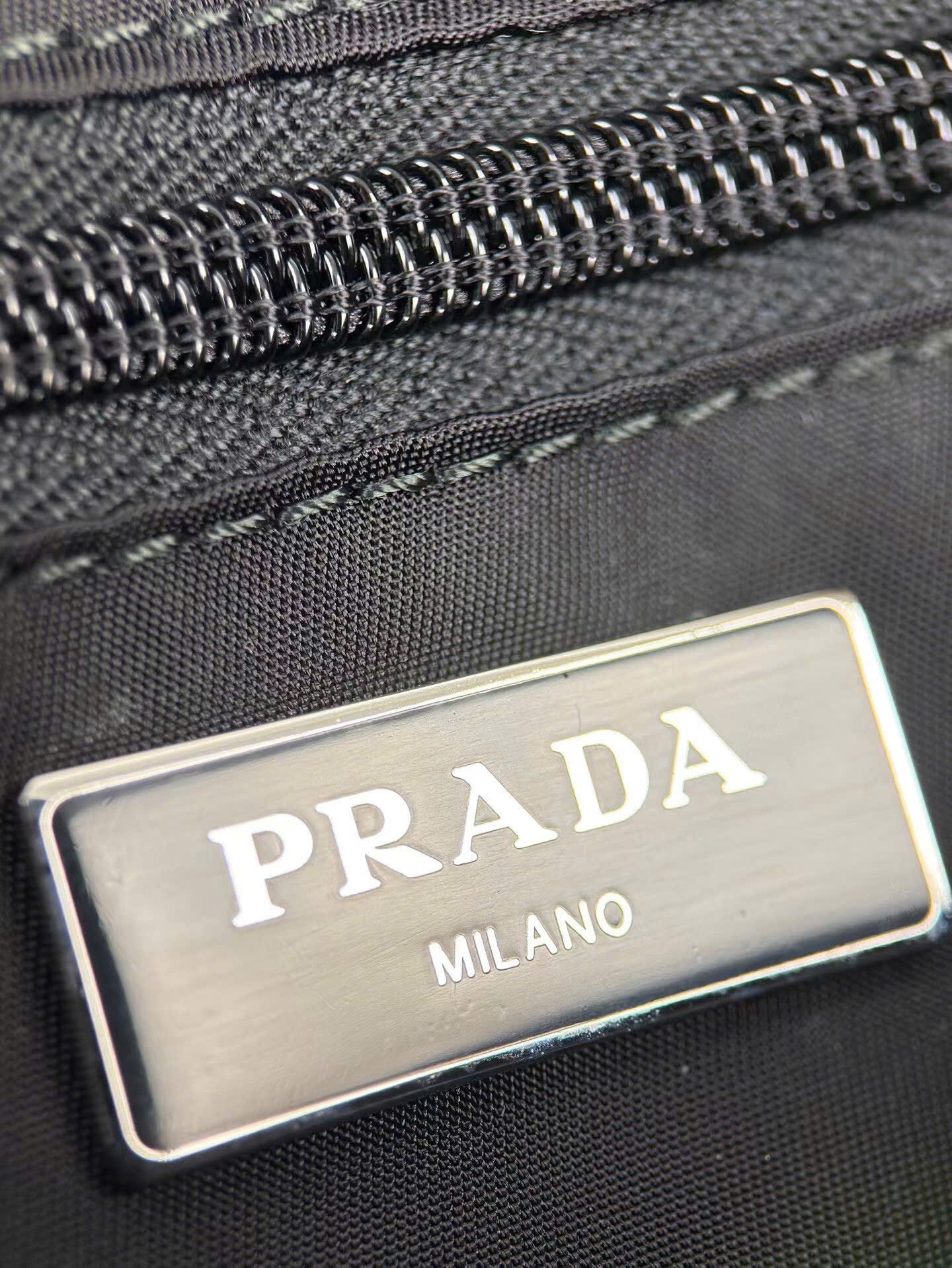 Prada Saffiano Re-Nylon Shoulder Bag 2L977 - Image 2