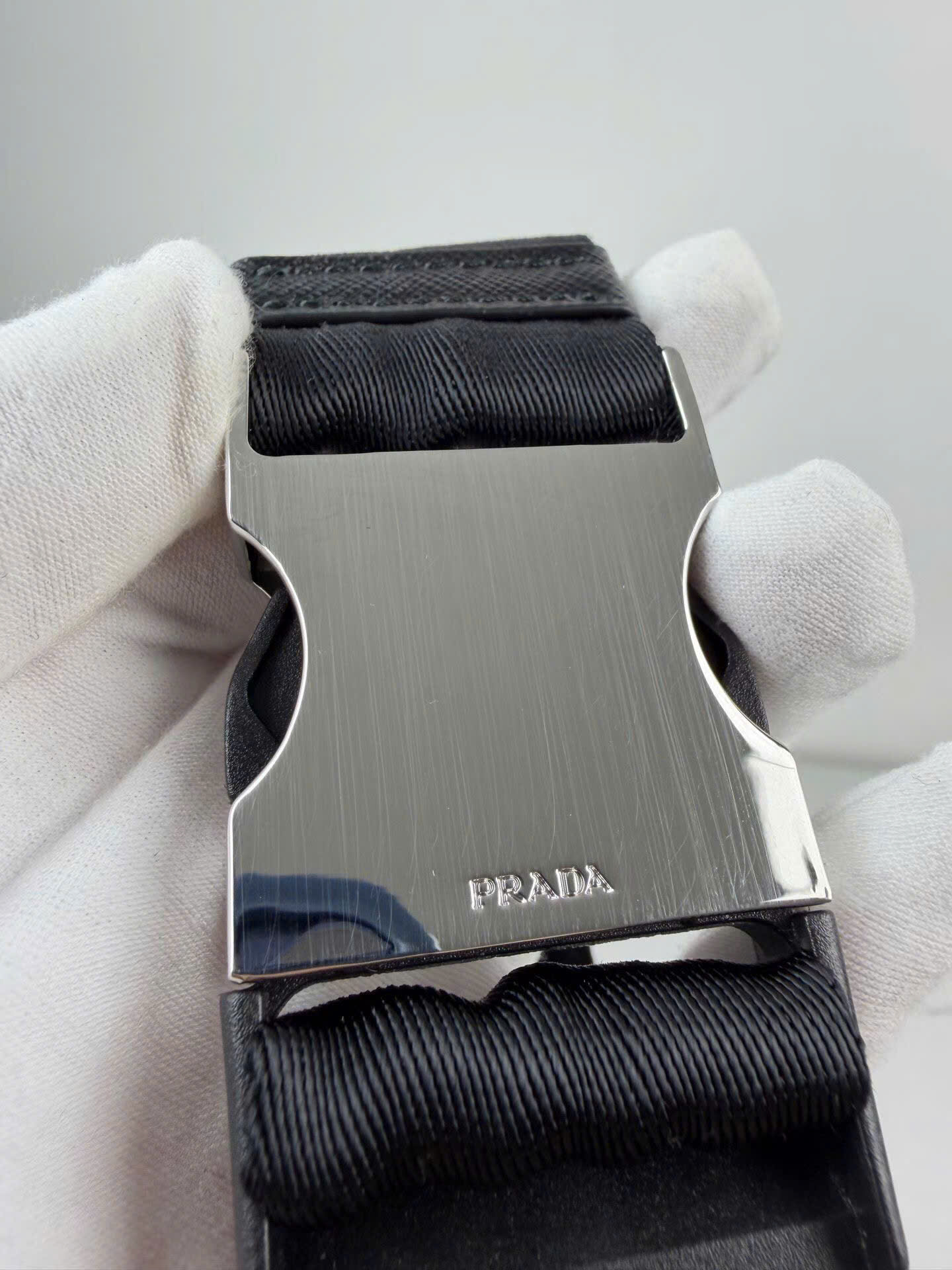 Prada Saffiano Re-Nylon Shoulder Bag 2L977 - Image 4