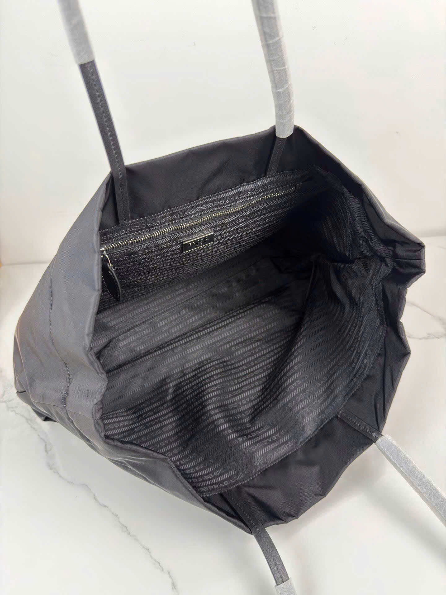 Prada Saffiano Re-Nylon Tote Large Bag 1BG107 - Image 4