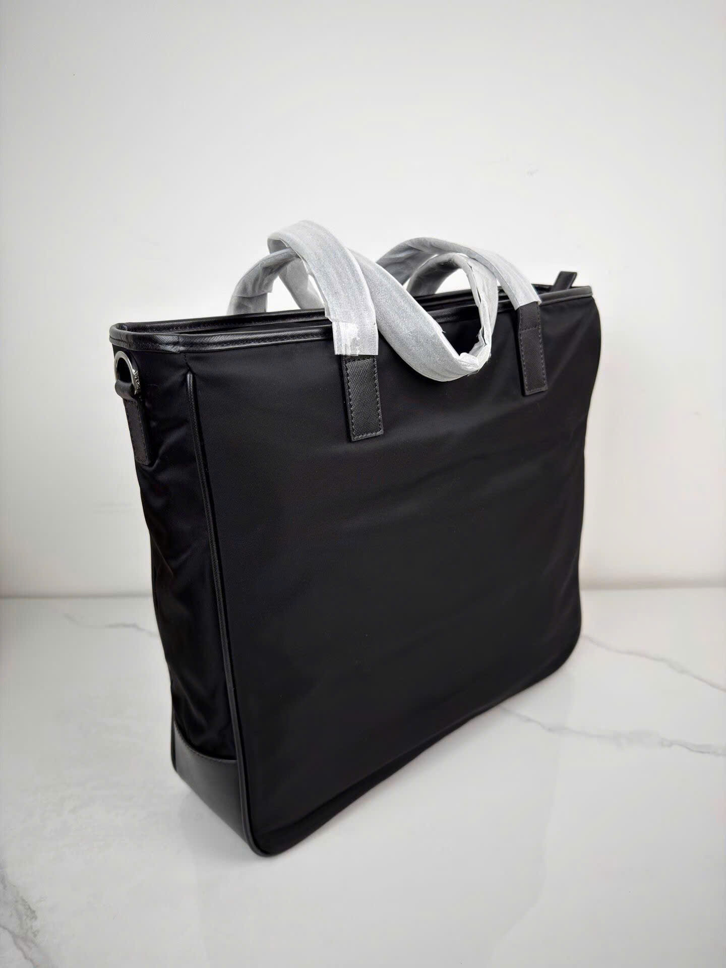 Prada Saffiano Re-Nylon Bag 2VG064 - Image 8