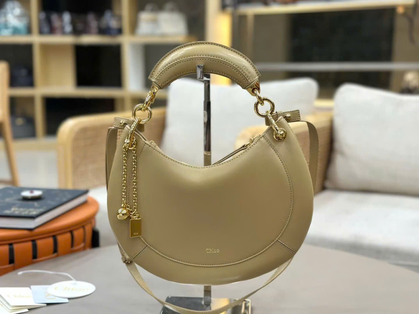 Chloé Banana Zipped Hobo