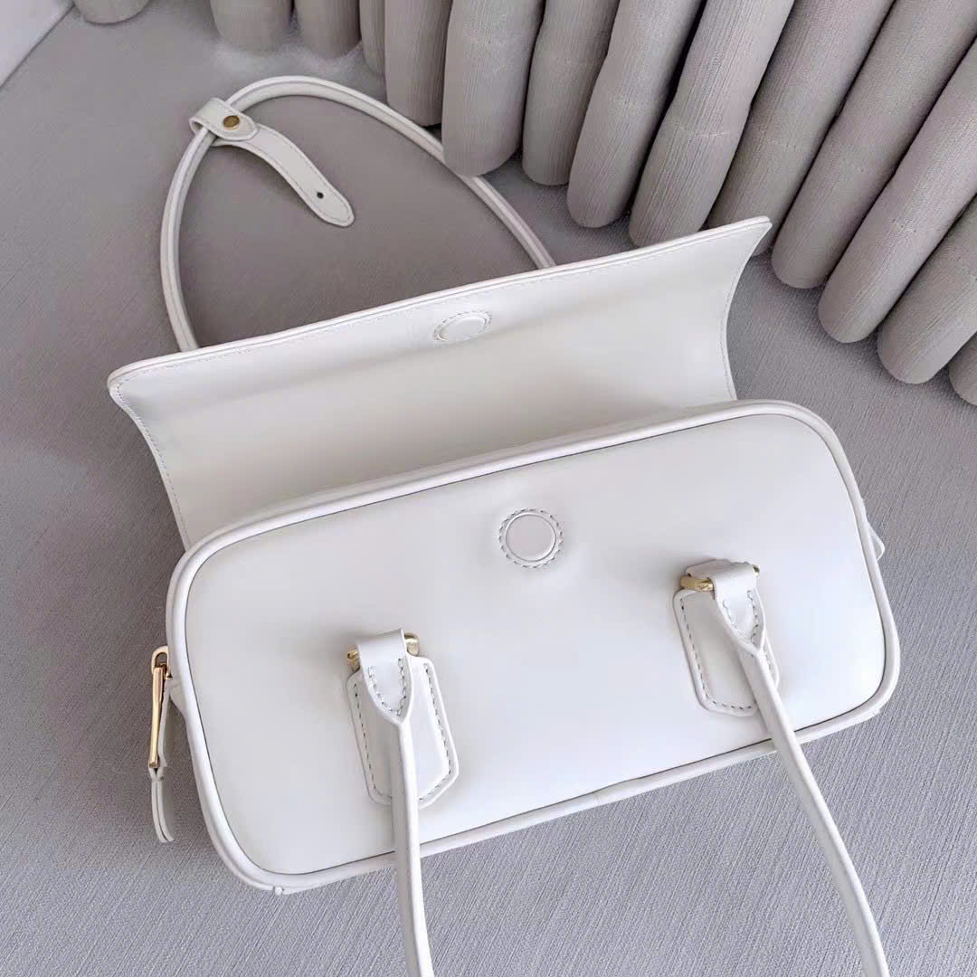 Miu Miu Chalk Arcadie Leather Bag 24cm - Image 3