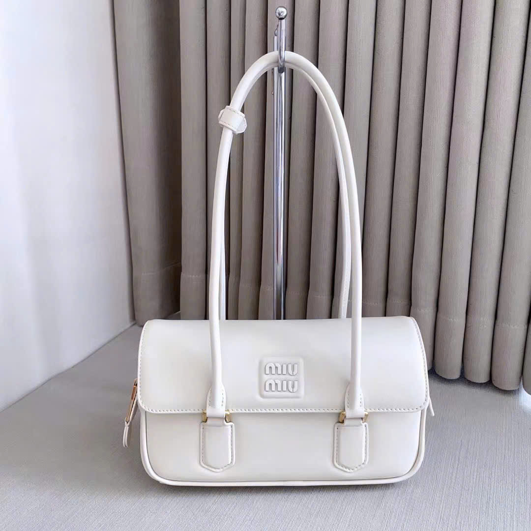 Miu Miu Chalk Arcadie