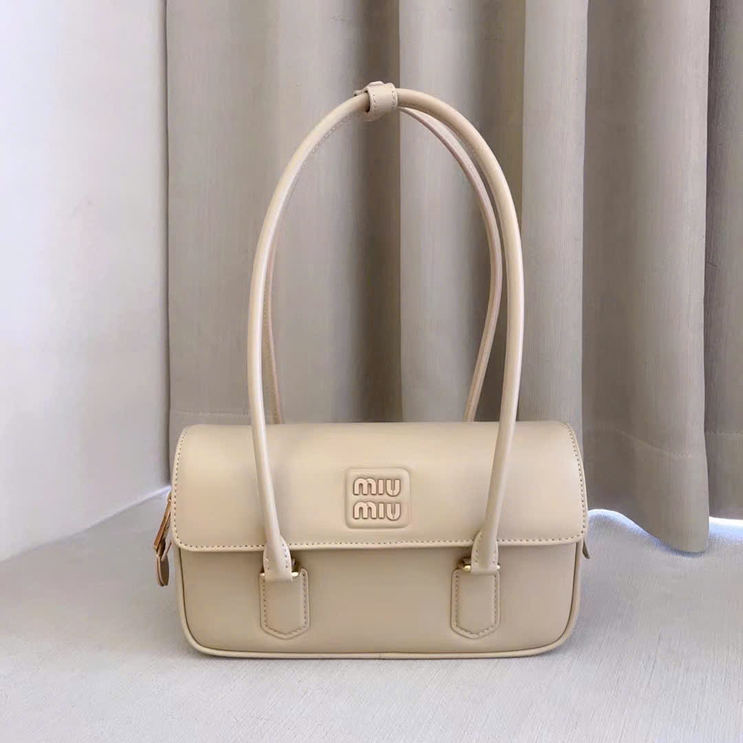 Miu Miu Chalk Arcadie