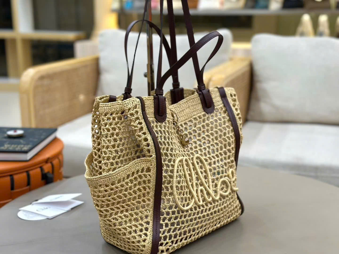 Chloé Iconic Raffia Tote Bag 28cm - Image 3